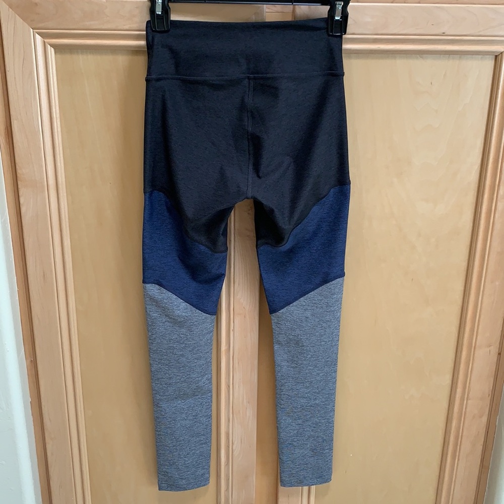 Outdoor Voices 7/8 Springs Leggings - Picture 8 of 12